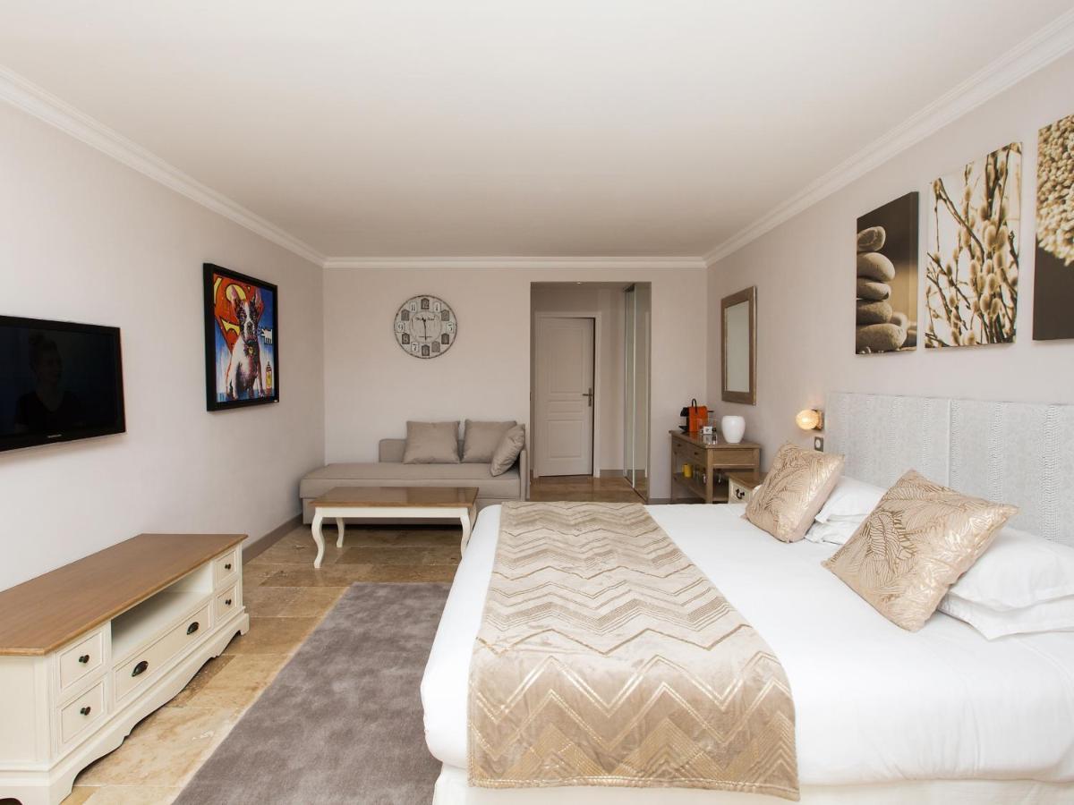 Les Chambres D'Hotes De Mougins Exterior photo